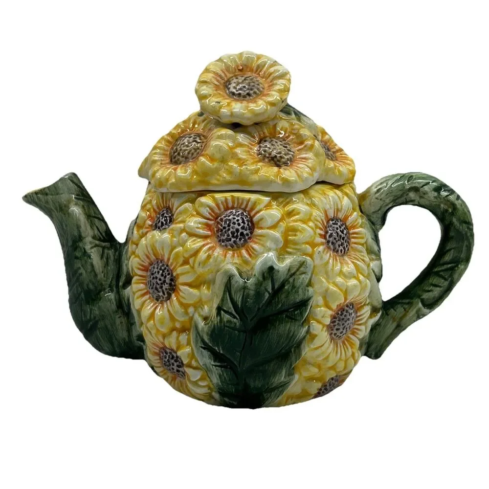 Vintage Nordstrom Sunflower‎ Tea Pot 5”X6 3/4”